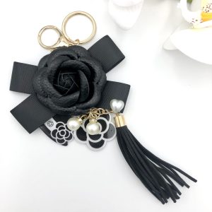 Camellia Tassel Black