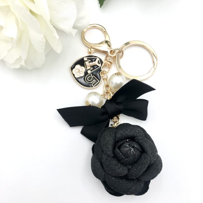 Camellia Black