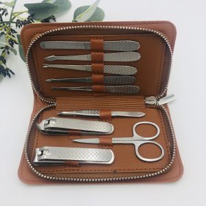 Manicure Set Tan Zip